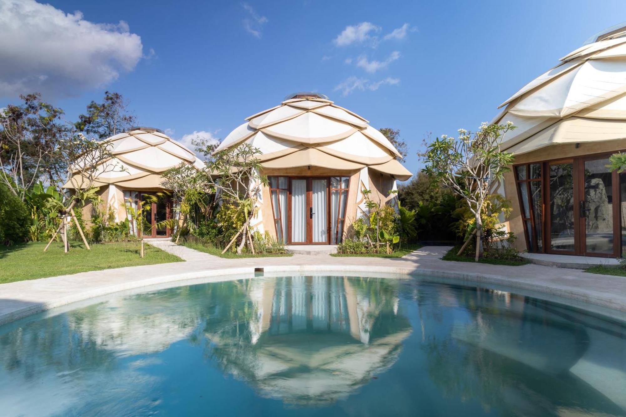 Nuanu Suites & Accommodations Танах Лот Экстерьер фото